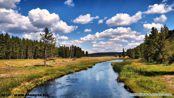 01992_grizzlyriver.jpg