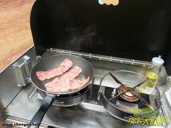 103717eir82d3hba78hzsi.jpg