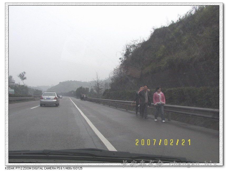 09.jpg
