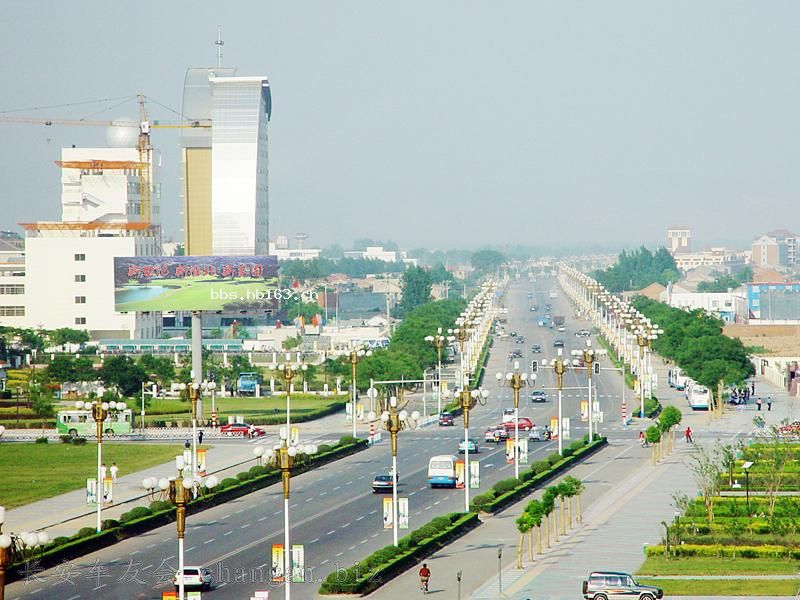 12397992-004-embed.jpg