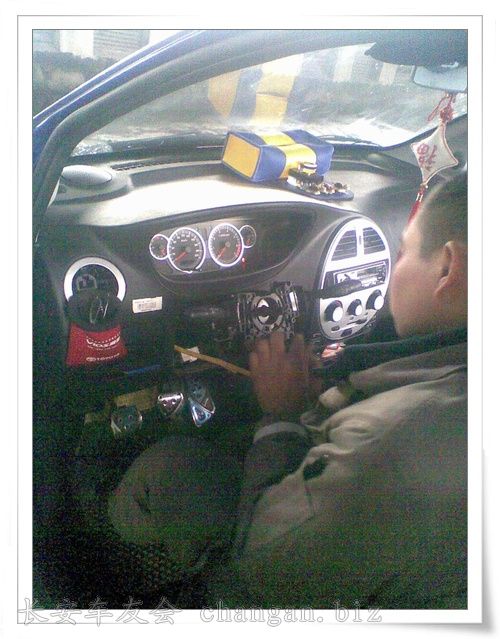 999