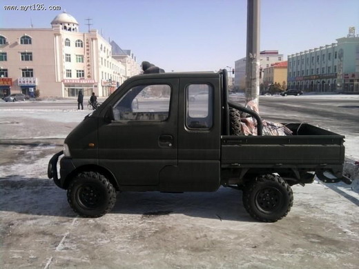 010.jpg